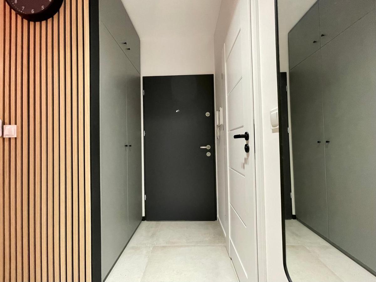 Torpo With Parking Apartment Torun